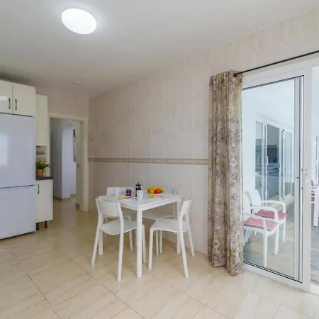 Esmeralda By Βίλα *