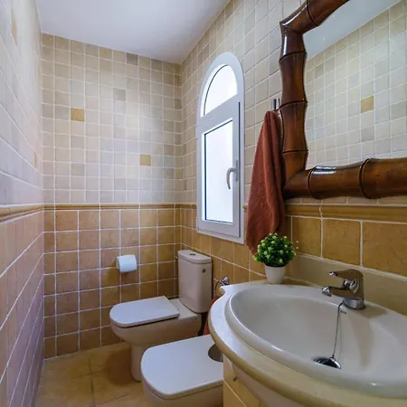 Esmeralda By Βίλα Κοραλέχο