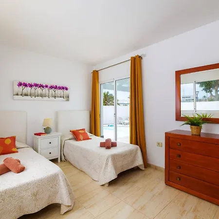 Esmeralda By Villa Corralejo